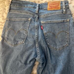 Levi's Blue Denim Jeans with Interior Tag Detail high rise bootcut